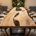 masiv jidelni stul epoxid